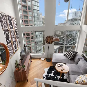 Apartment Rare Find Loft With Full Kitchen At Heart Of Downtown, Vancouver